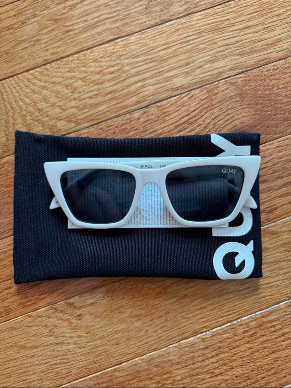 Quay Call the Shots Sunglasses White